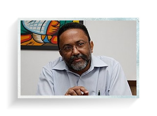 Prof. Dr. Ileno Izídio da Costa - Departamento de Psicologia Clínica da Universidade de Brasília - UnB - Brasil